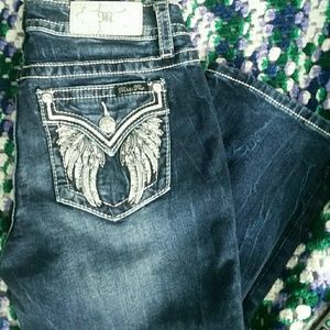 Woman's Miss Me jeans